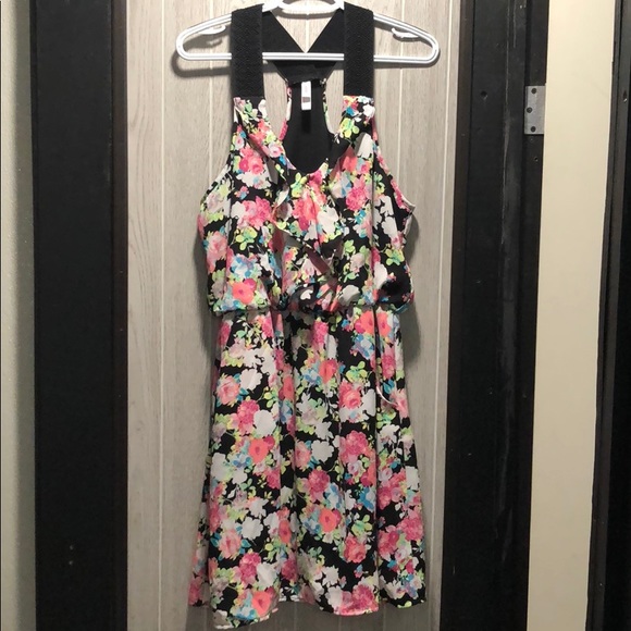 Xhilaration dress - Picture 1 of 4